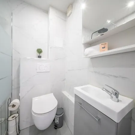 A Proximite De Bale Avec Acces Tram Et Wifi Apartament Saint-Louis (Haut-Rhin)